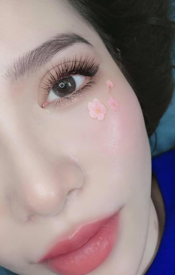 Chuyên phun xăm,nối mi,makeup